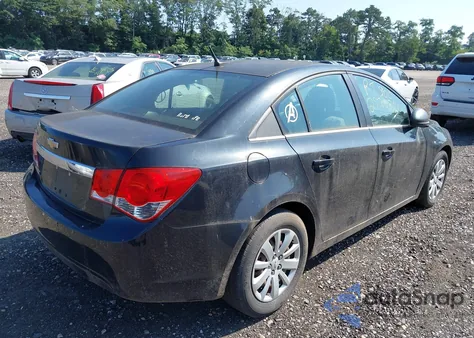 2011 Chevrolet Cruze Ls z USA, uszkodzony, nr VIN 1G1PC5SH9B7264133